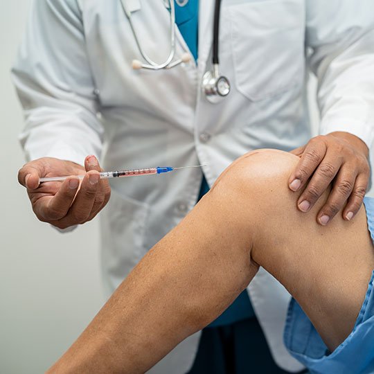 Kortikosteroid Enjeksiyonlari Diz Agrisini Nasil Hafifletir