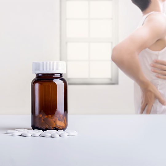 vitaminler siyatik agrisina yardimci olabilir mi
